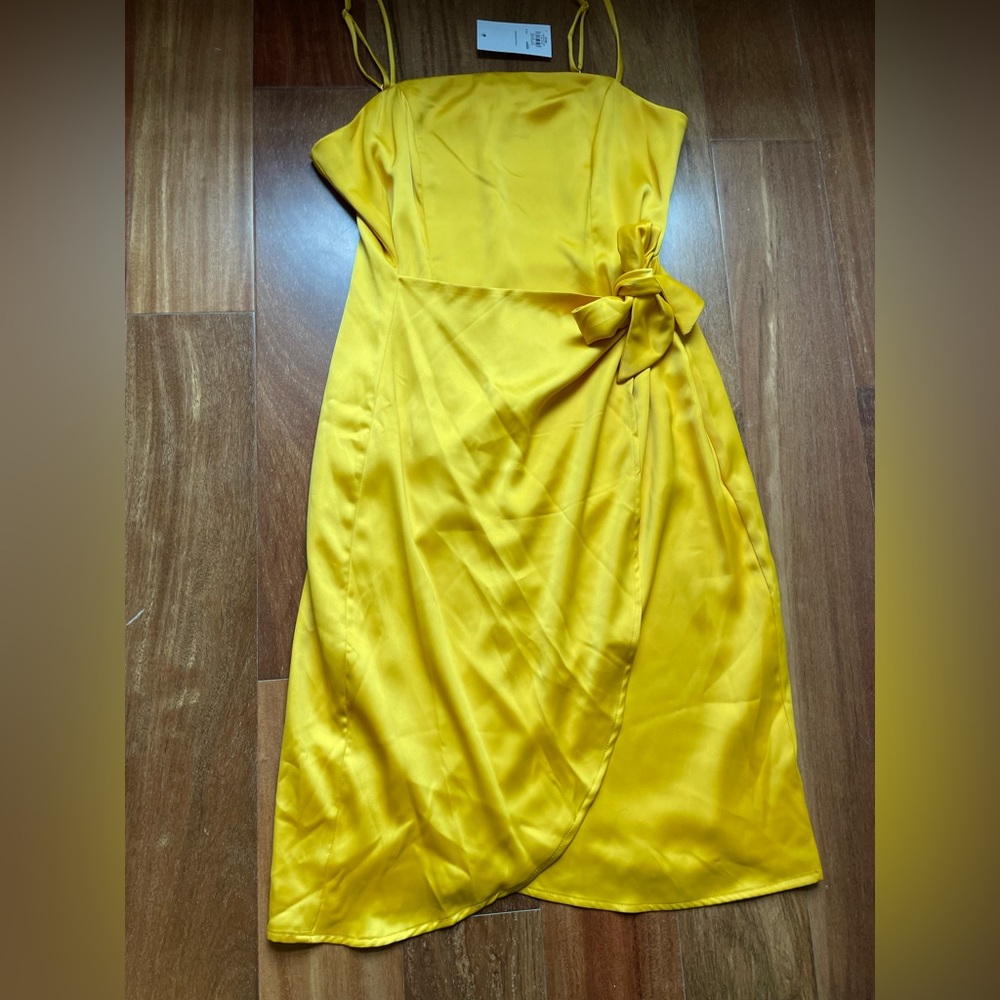 Nine West Yellow Women’s dress (size M)